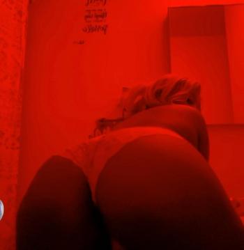 567-900-3292, 28  female escort, Fort Wayne