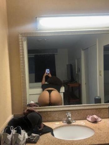 260-777-6440, 27  female escort, Fort Wayne