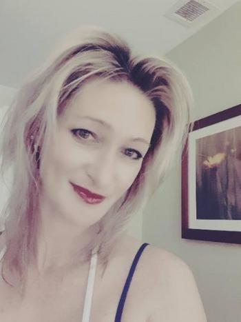 2602358422, female escort, Fort Wayne