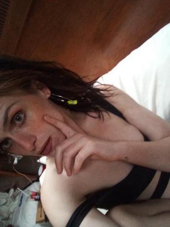 5742762211, female escort, Fort Wayne