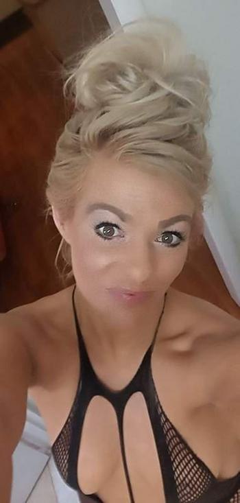 4197964047, female escort, Fort Wayne