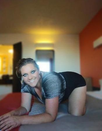 2606660762, female escort, Fort Wayne